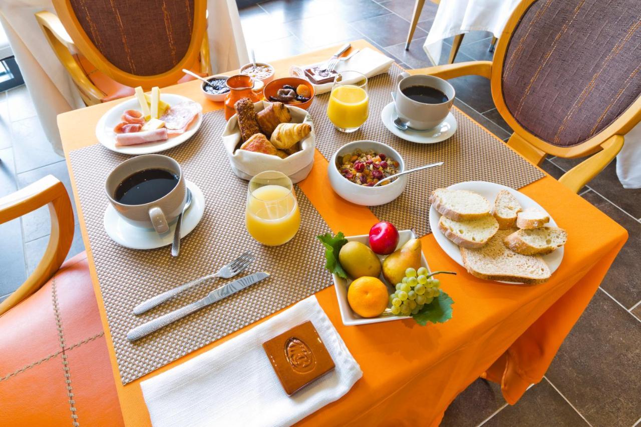 Hotel Auberge De Chavannes Courlans Εξωτερικό φωτογραφία